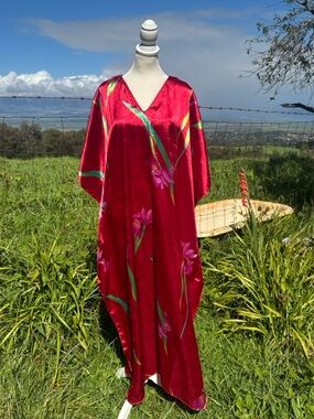 Vintage Winlar Red Caftan Tropical Satin Vacation Dress One size